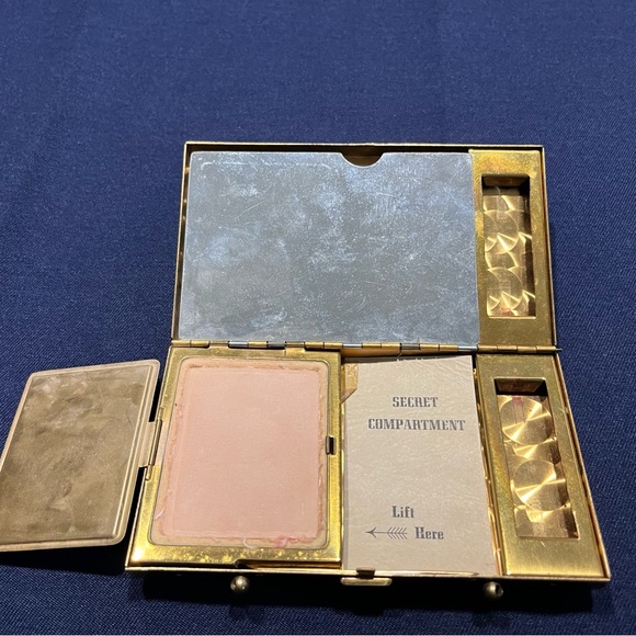 Vintage 1950s Mother of Pearl Minaudiere Evening Bag - Original Dust Bag… - Picture 3 of 6